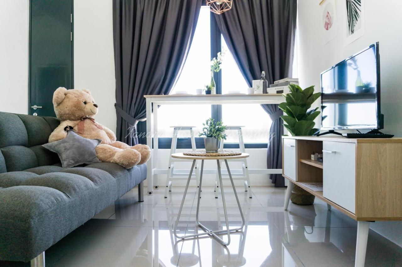 Xandra'S 218 Macalister Suite George Town Bagian luar foto